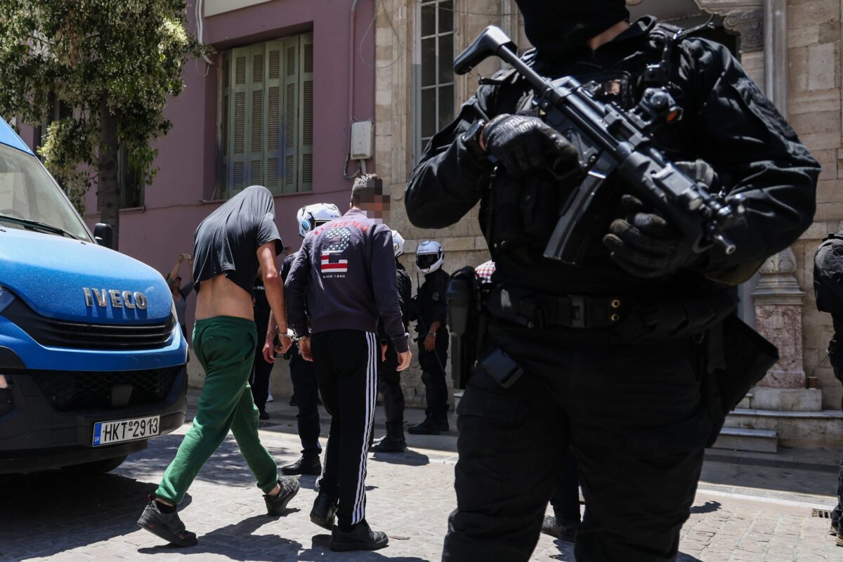 Δημογλίδου στο ΕΡΤnews για τις συλλήψεις στην Κρήτη: Κάθε επιχείρηση δίνει νέα στοιχεία για την εξιχνίαση επόμενων υποθέσεων