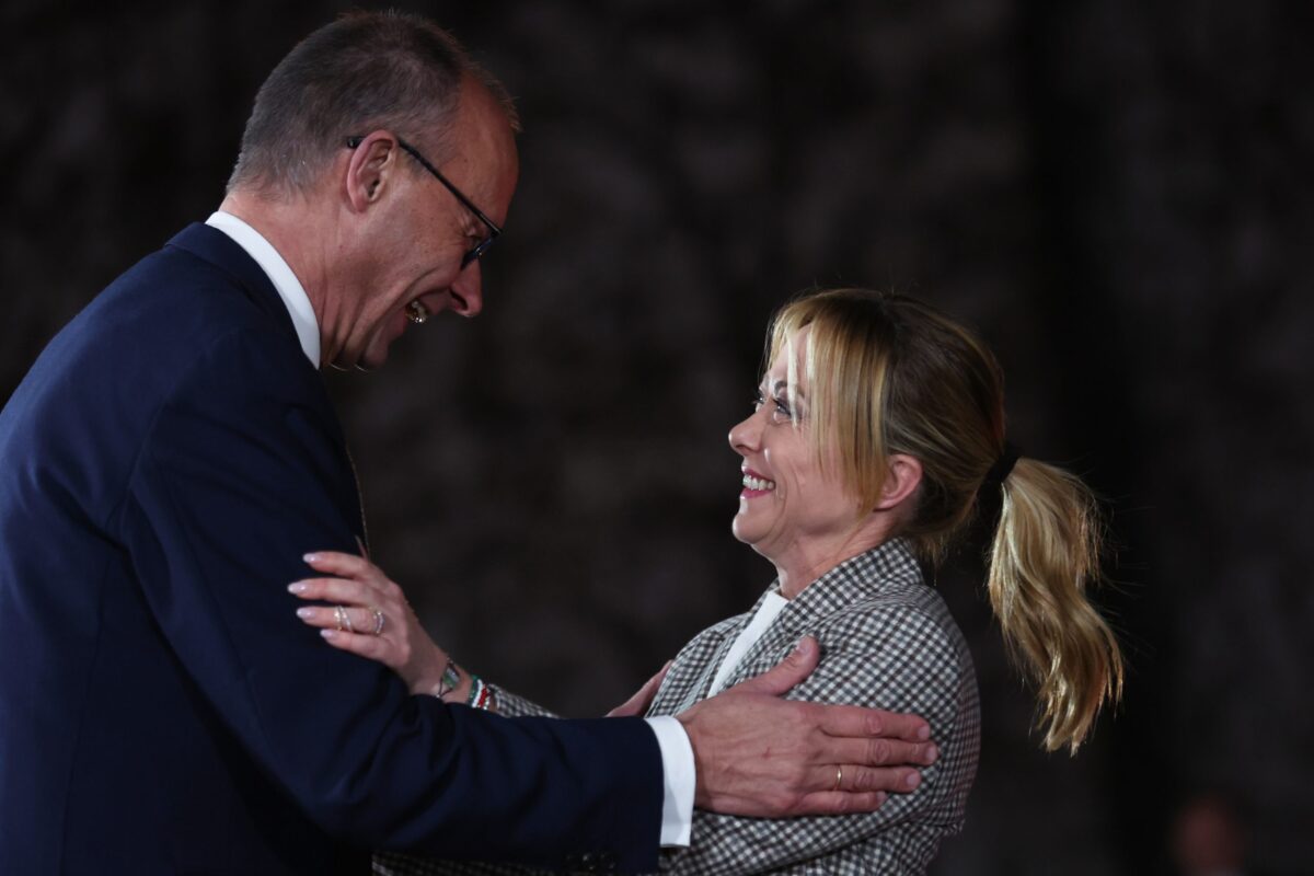 Τζόρτζια Μελόνι: Η ΕΕ είναι ένας γραφειοκρατικός γίγαντας
