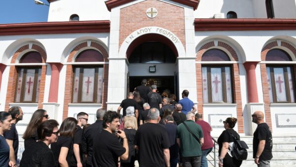 Το τελευταίο… αντίο στον Παρασκευά Άντζα (pictures)