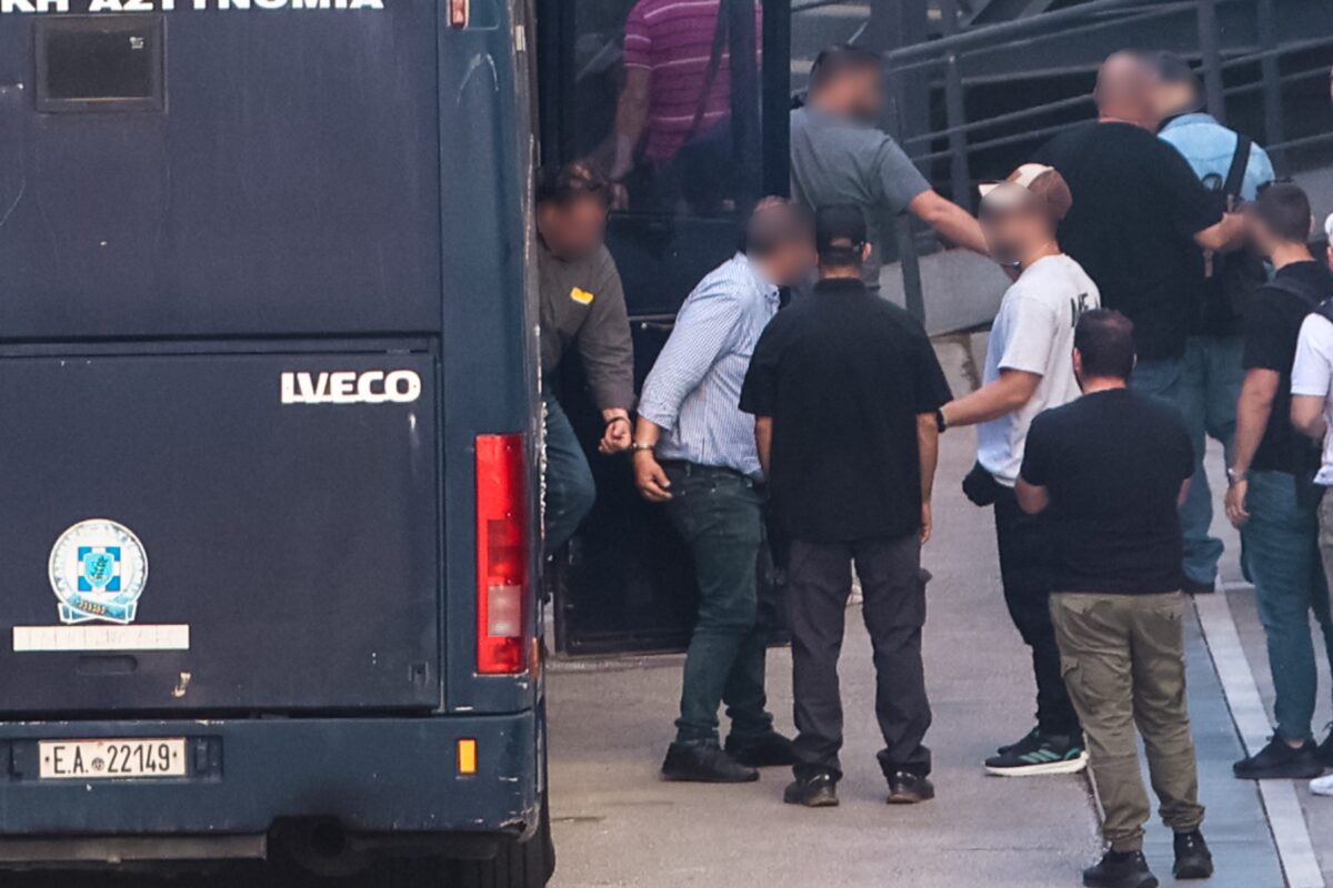 ΟΠΕΚΕΠΕ: Μαραθώνιες οι καταθέσεις των συλληφθέντων, κακουργηματικού χαρακτήρα οι κατηγορίες – Αγανακτισμένοι οι αγρότες στη β. Ελλάδα, ζητούν κάθαρση