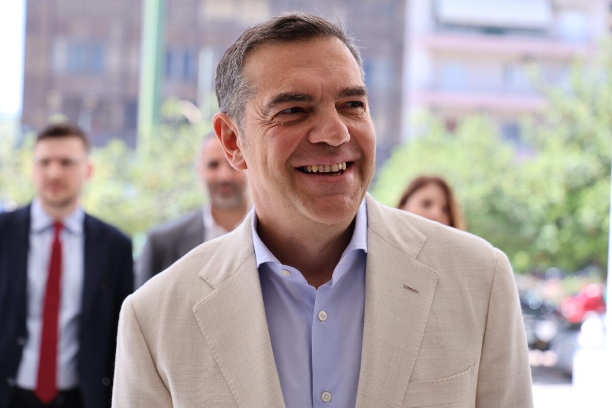 Τσίπρας: Κατέθεσε στον Άρειο Πάγο την ιδρυτική διακήρυξη της ΕΛΑΣ