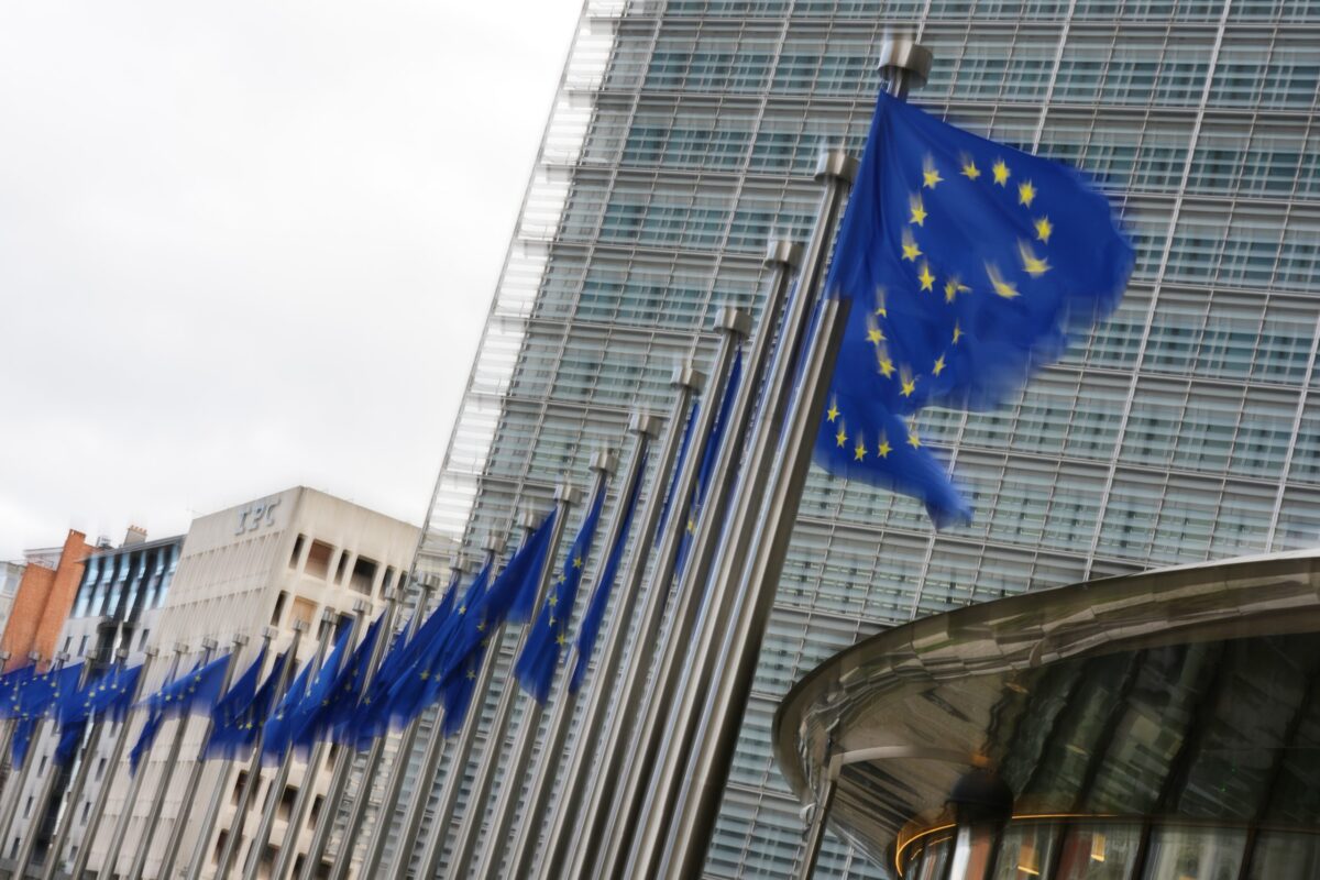 Βρυξέλλες προς Άγκυρα: Ανεπίτρεπτος ο αποκλεισμός της Κύπρου από τις προπαρασκευαστικές συνεδριάσεις για την COP31