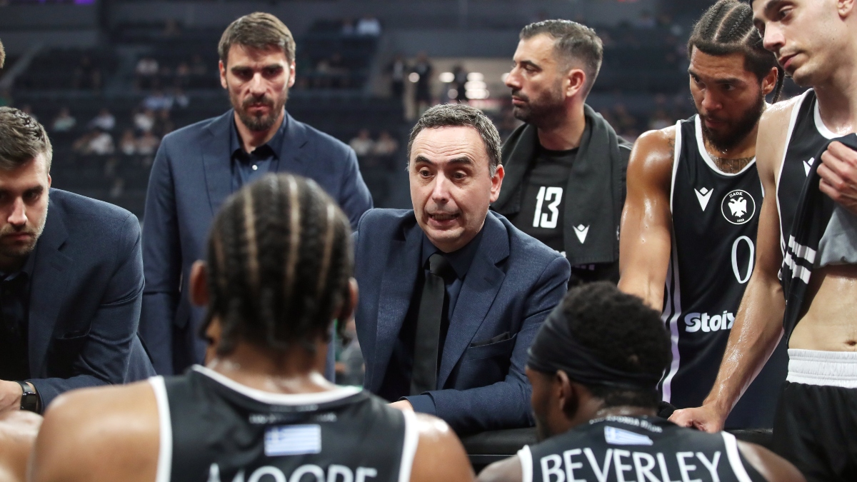 Μπούτσκος: «Είμαστε περήφανοι για αυτό που καταθέτουμε στο παρκέ»