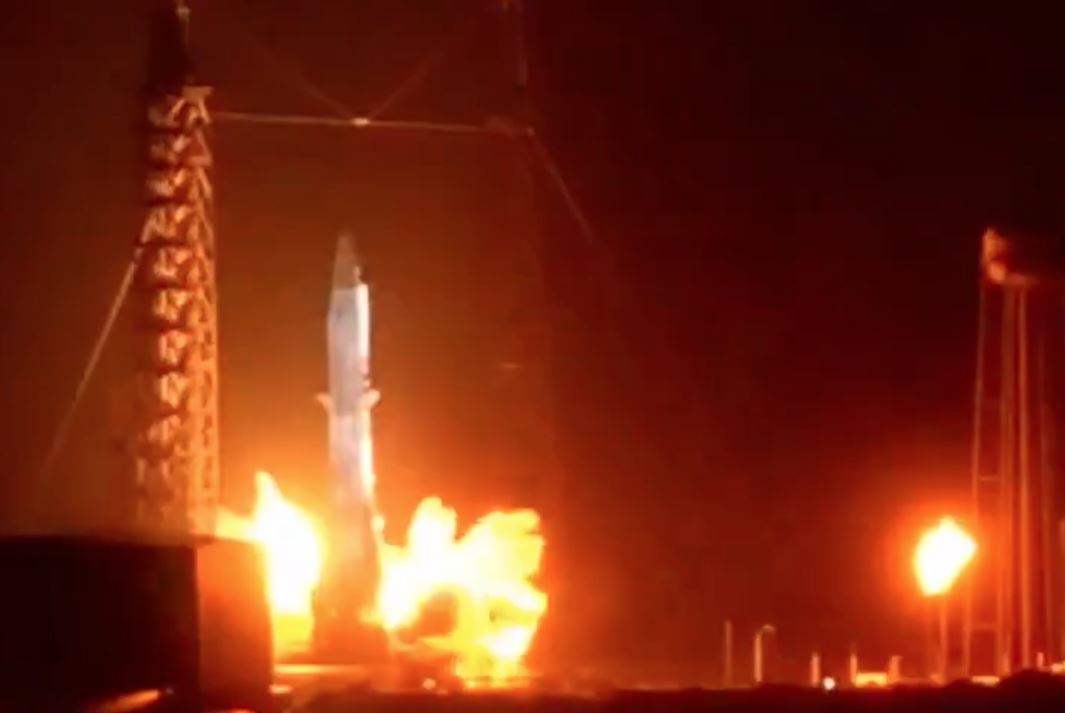 Φλόριντα: Έκρηξη στον πύραυλο New Glenn της Blue Origin κατά τη δοκιμή στο Ακρωτήριο Κανάβεραλ