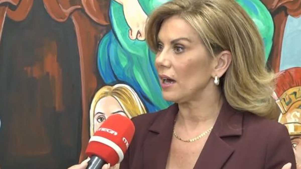 Ευγενία Μανωλίδου: Απαντά στην κριτική για τα αρχαία ελληνικά