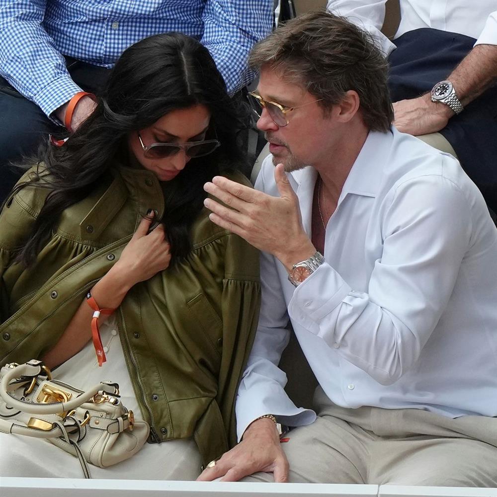 Brad Pitt – Ines de Ramon: Μαγνήτισαν τα βλέμματα στο Παρίσι στον τελικό του Roland Garros