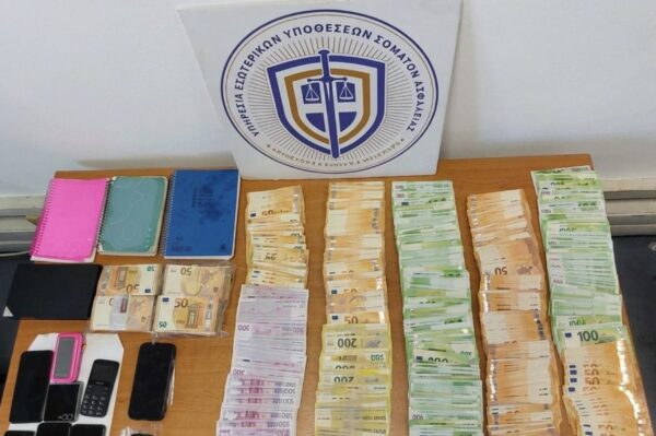 Kύκλωμα σε πολεοδομίες: Προφυλακιστέοι και οι έξι κατηγορούμενοι έπειτα από μαραθώνιες απολογίες