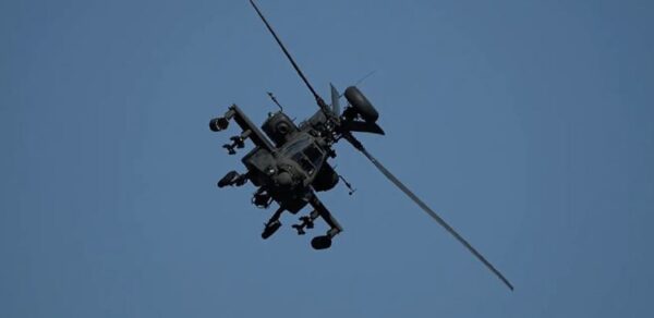 Το Ιράν διαψεύδει ότι κατέρριψε εσκεμμένα το αμερικανικό ελικόπτερο Apache και δηλώνει προσήλωση στη διπλωματία