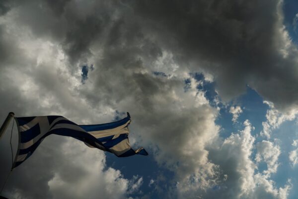 Καιρός: Ισχυρές καταιγίδες προ των πυλών και στη συνέχεια επιστροφή στο καλοκαίρι – Πρόγνωση από την Ολ. Παπαβγούλη