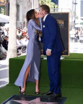 David Beckham: Απέκτησε το δικό του αστέρι στο Hollywood – Το φιλί της συζύγου του, Victoria