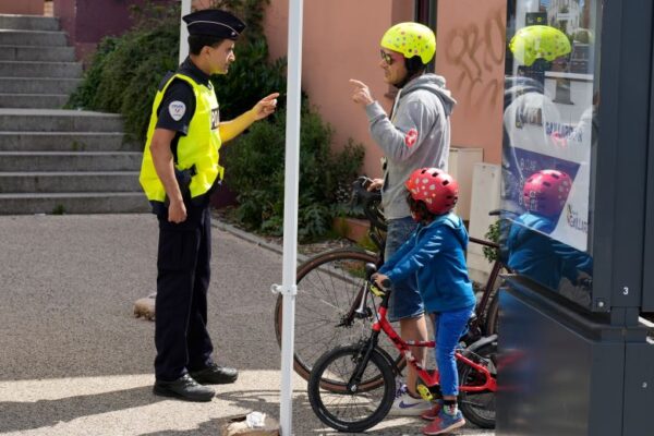 Ελβετία: Δημοψήφισμα – ορόσημο για τον περιορισμό του πληθυσμού στα 10 εκατομμύρια