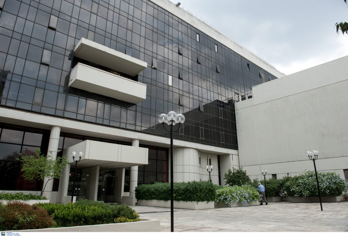 ΚΚΕ για την πλατφόρμα “poso kanei”: Προκλητικό να παρουσιάζεται ως «όπλο» όταν δεν επαρκεί το εισόδημα