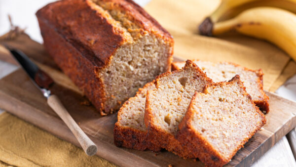 Banana bread: Οδηγός για εύκολο σπιτικό κέικ με ώριμες μπανάνες