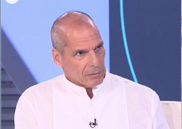 Βαρουφάκης στο ΕΡΤnews: Η Ευρώπη έχει πάψει να υπάρχει γεωπολιτικά – Ο κόσμος έχει απαξιώσει την πολιτική