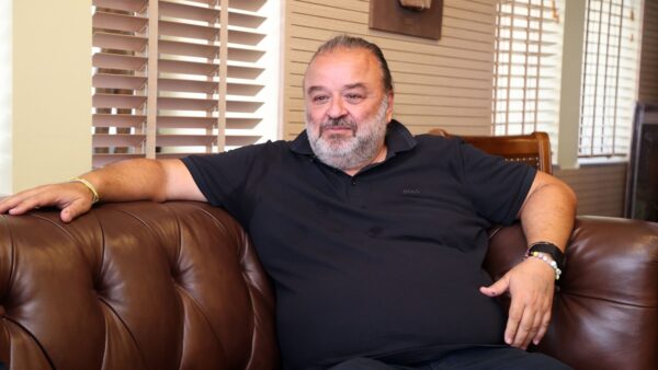 Ο Μάριος Ηλιόπουλος αναλαμβάνει τα έξοδα των Παιδικών Χωριών SOS στην Καλαμάτα για έναν χρόνο