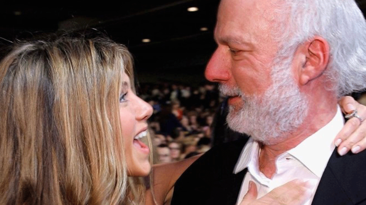 Jennifer Aniston: Το αντίο στον σκηνοθέτη των Friends, James Burrows