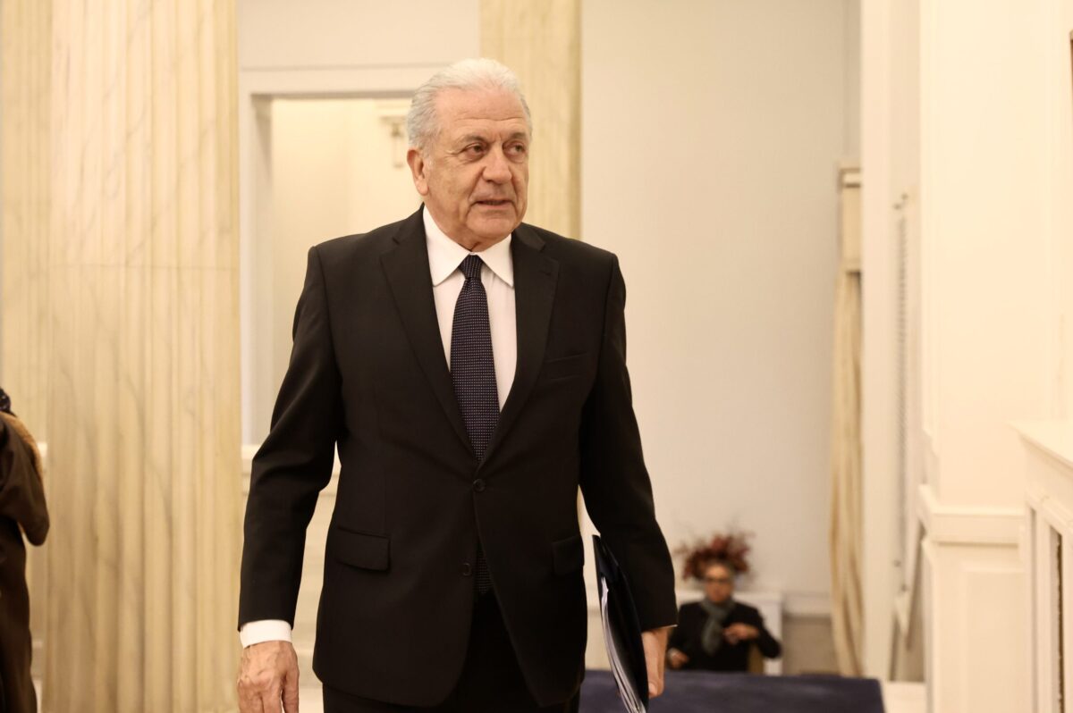 Αντιπαράθεση για την υπόθεση Αβραμόπουλου – Σε προχειρότητα των βελγικών Αρχών αποδίδει την ανακίνησή της ο πρώην επίτροπος