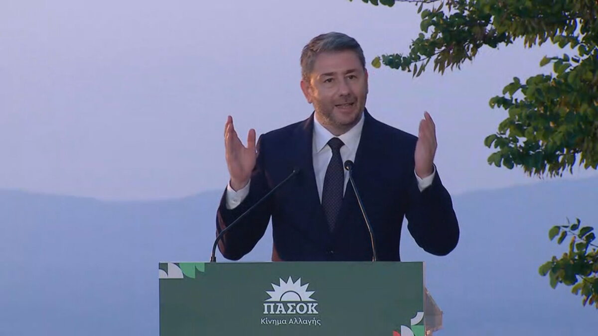 Ανδρουλάκης: Ο Ανδρέας Παπανδρέου εξακολουθεί να εμπνέει