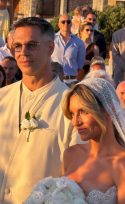Αθηνά Οικονομάκου – Bruno Cerella: Αντάλλαξαν όρκους αιώνιας αγάπης σε μια λαμπερή τελετή στην Πάρο