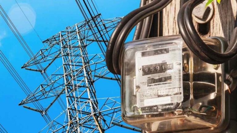 Υπόθεση ρευματοκλοπών: Ελεύθεροι με περιοριστικούς όρους οι συλληφθέντες