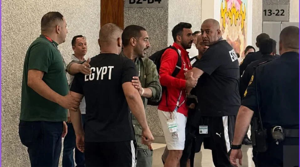 Aστυνομική βία καταγγέλλουν στελέχη της εθνικής ομάδας Αιγύπτου στο Μουντιάλ