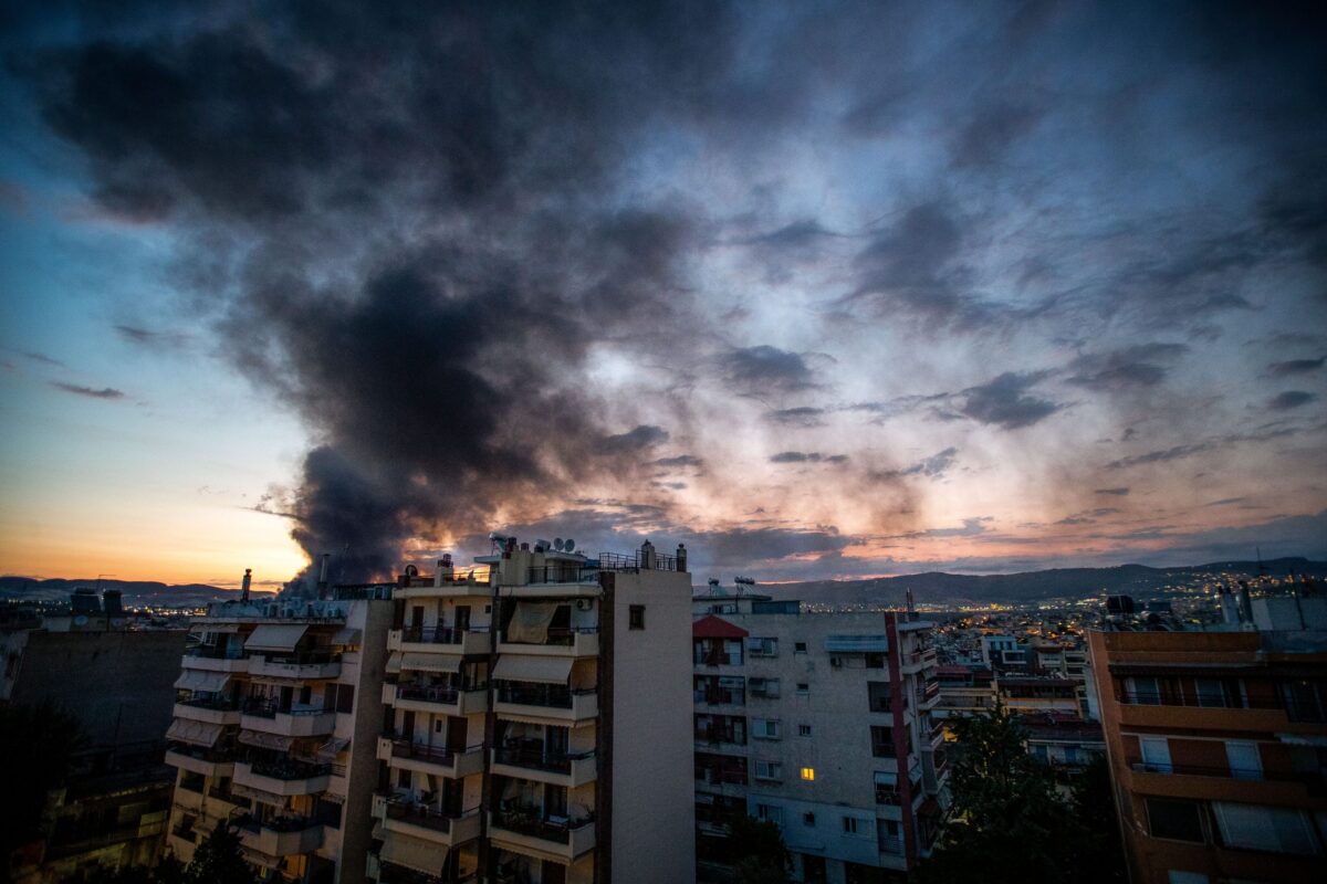Βασιλακόπουλος στο ΕΡΤnews για το τοξικό νέφος: Συνέπειες και μέτρα αυτοπροστασίας – Πώς χρησιμοποιούμε σωστά τα κλιματιστικά