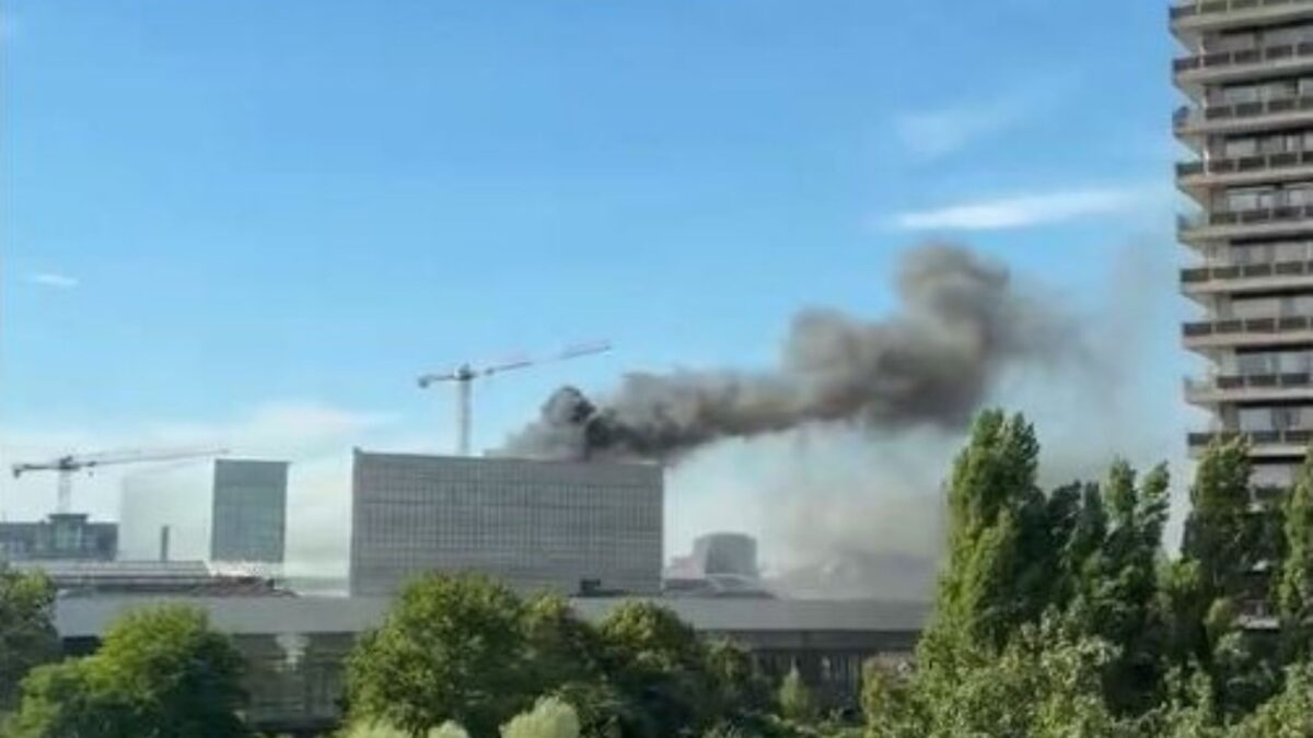 Βέλγιο: Πυρκαγιά σε υπό κατασκευή μουσείο στις Βρυξέλλες