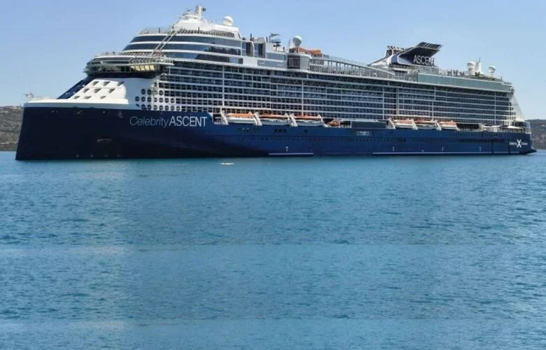 Κρουαζιερόπλοιο με πάνω από 3.500 επιβάτες «έδεσε» στο λιμάνι της Σούδας