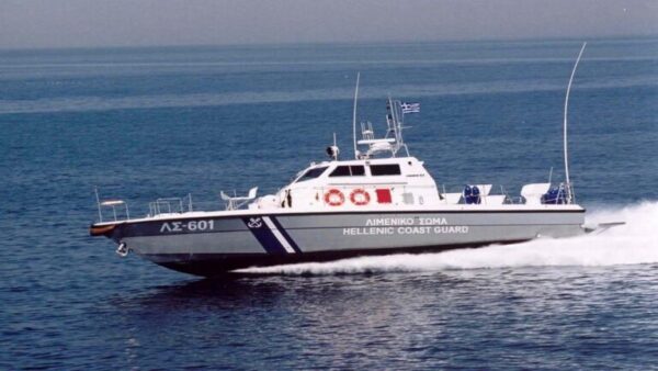 Κουφονήσια: Συνελήφθη ο κυβερνήτης πλωτού αναψυκτηρίου που λειτουργούσε χωρίς άδεια