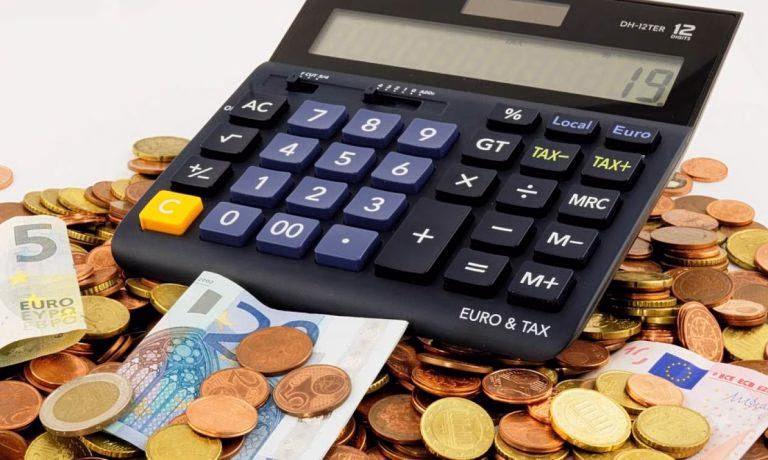 Ρυθμίσεις οφειλών: Ενεργοποιούνται οι 72 δόσεις – 1.800 ρυθμίσεις μέσω εξωδικαστικού
