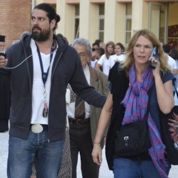 Λορέντζο Καριέρε: Ραγίζει καρδιές το αντίο του κουμπάρου του – «Το θαύμα σου Λορεντζάκο μου είναι οι δύο υπέροχοι γιοι σου»