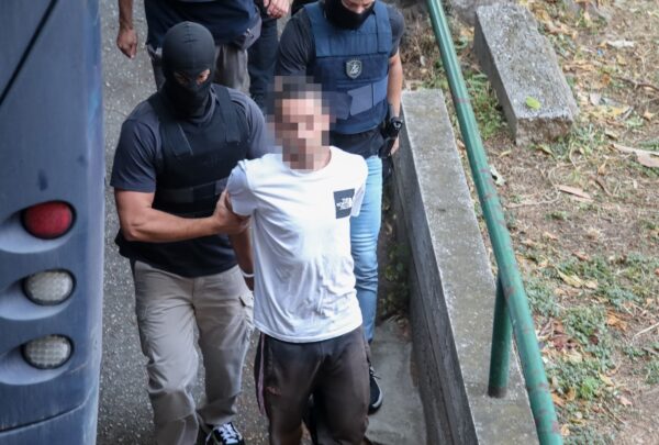 Θεσσαλονίκη: Προφυλακίστηκε και ο 25χρονος για τη φονική επίθεση με γκαζάκια στο σπίτι της οικογένειας Νέστορα
