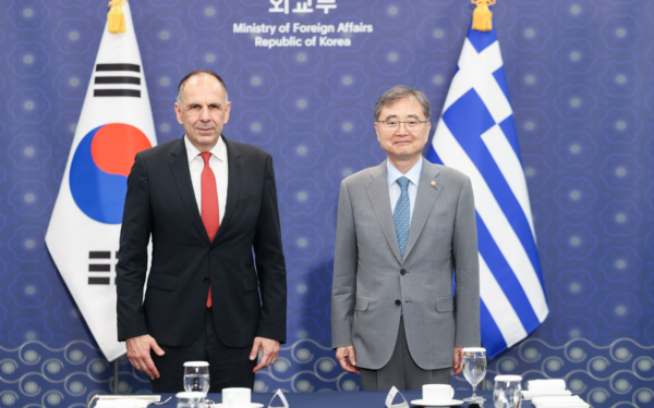 Γεραπετρίτης από Σεούλ: Δεν είναι δυνατόν να υπάρξει καμία παραχώρηση στο Διεθνές Δίκαιο της Θάλασσας