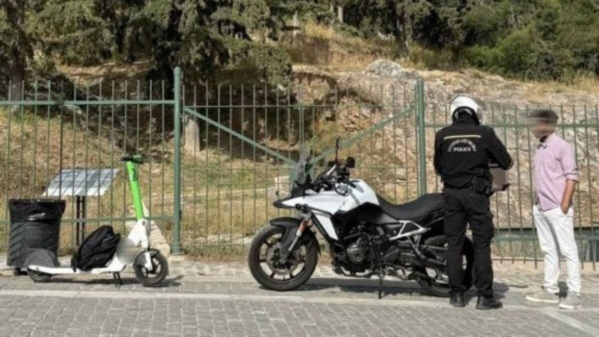 Ηλεκτρικά πατίνια: Τέσσερις νέες παρεμβάσεις με στόχο την προστασία των ανηλίκων