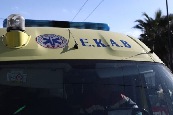 Καστοριά: Διάσωση 78χρονου που έπεσε σε γκρεμό στο Βογατσικό