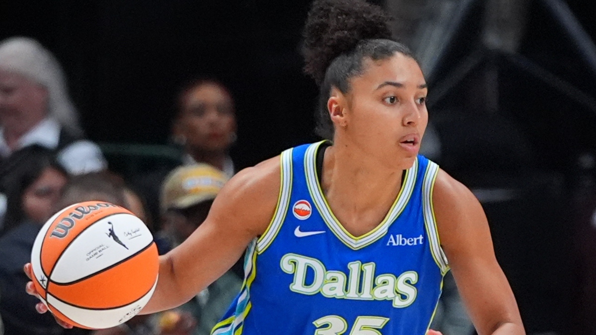 Η Φαντ νικήτρια στον διαγωνισμό τριπόντων WNBA All-Star Game