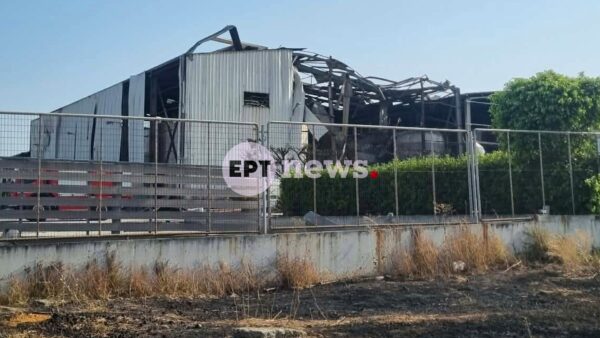 Κορινθία: Σε πλήρη εξέλιξη η έρευνα των Αρχών για τα αίτια της φονικής έκρηξης στο εργοστάσιο – Εικόνες ολικής καταστροφής