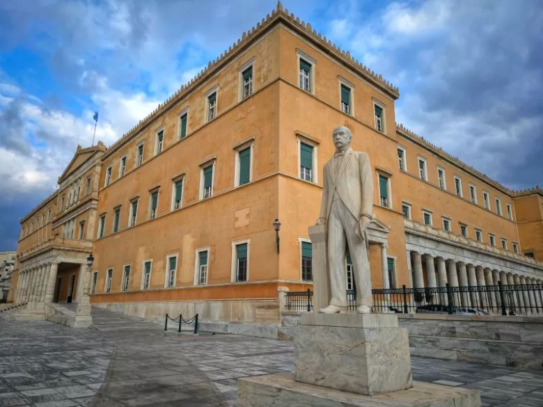 ΕΔΣ: Εθελοντική η συμμετοχή των κομμάτων στο νέο σύστημα κοστολόγησης των προεκλογικών προτάσεων