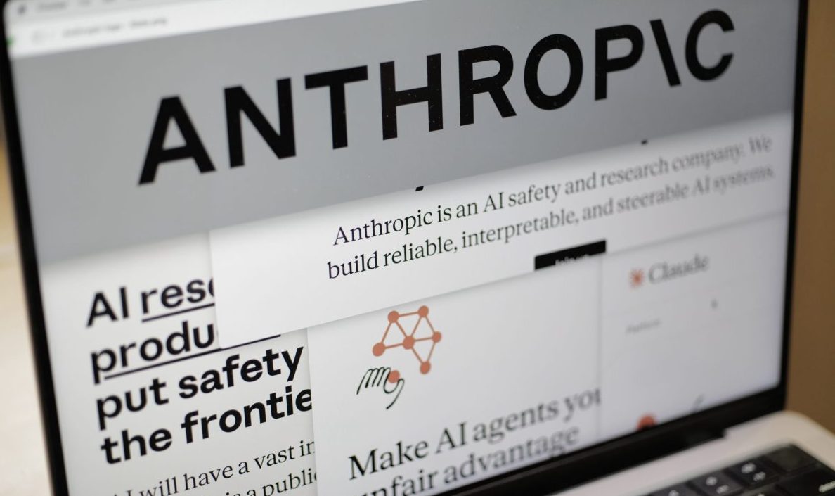 «Μη αδειοδοτημένη πρόσβαση» στα συστήματα τριών οργανισμών απέκτησαν μοντέλα ΑΙ στις ΗΠΑ – Τι σηματοδοτεί η παραδοχή της Anthropic