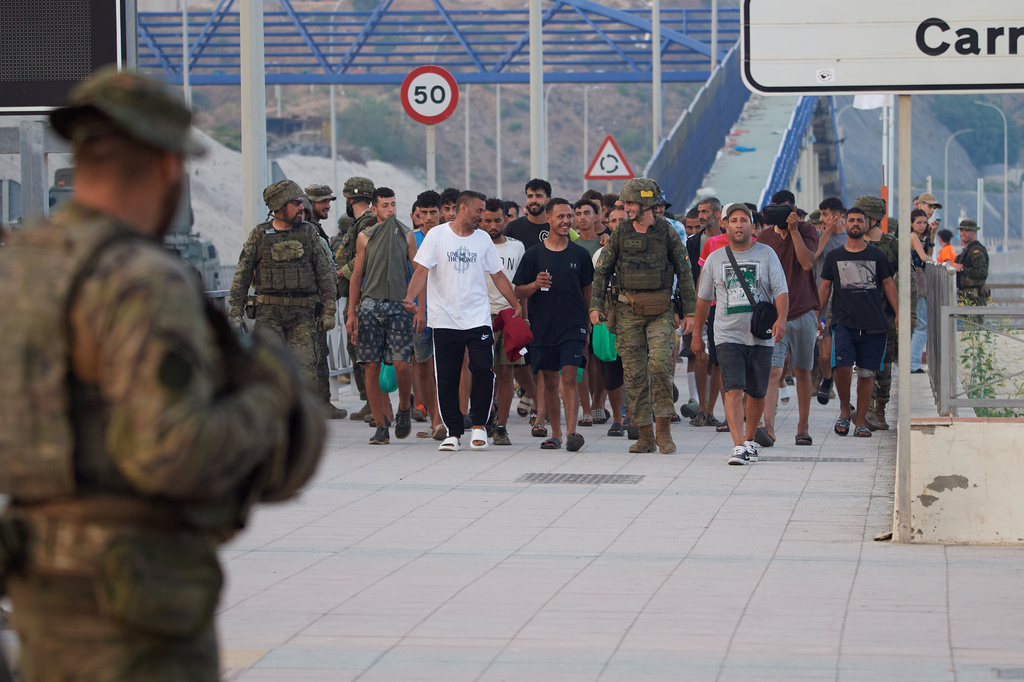 Ισπανία – Θέουτα: Η κρίση αποκλιμακώνεται, όμως οι πληγές παραμένουν ανοιχτές