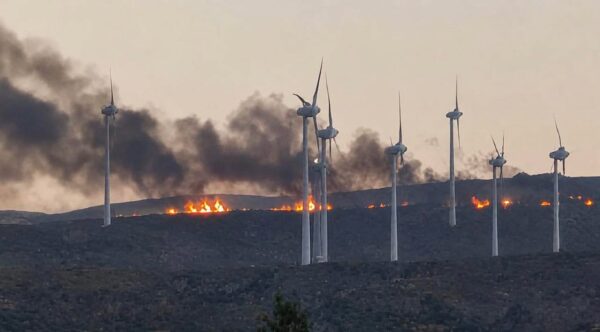 Πυρκαγιά σε αγροτοδασική έκταση στην περιοχή Αχλαδιά στην Σητεία Κρήτης