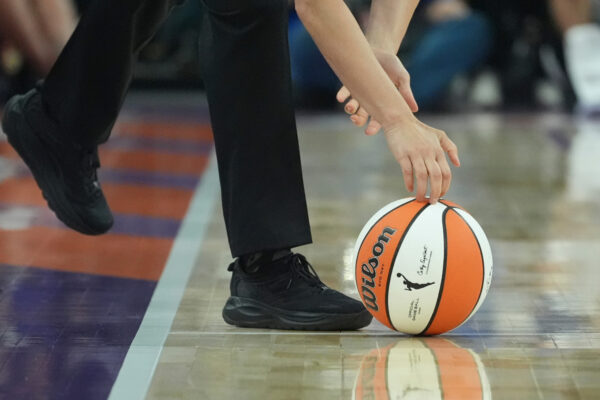 Ένωση Παικτριών του WNBA σε Καντέρ: «Δεν θα επιτρέψουμε να μας χρησιμοποιήσουν ως πολιτικά πιόνια»