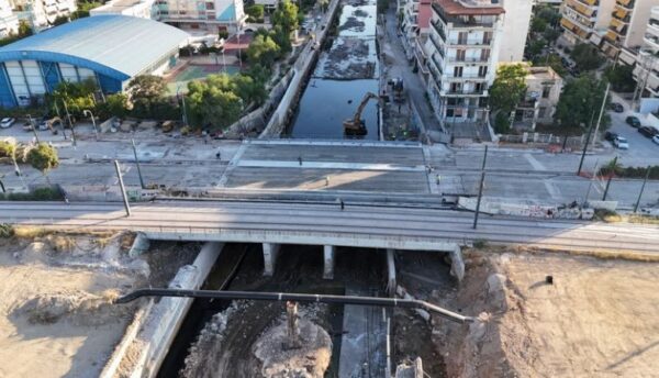 Παλαιά Λεωφόρος Ποσειδώνος: Έτοιμη η νέα γέφυρα – Τέλος στην ταλαιπωρία για τους οδηγούς