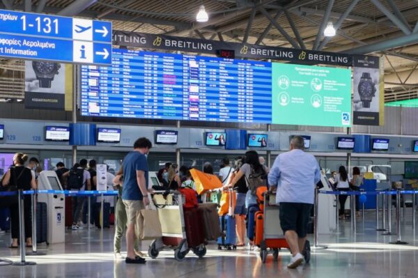 Την άμεση και πλήρη κάλυψη όλων των κενών οργανικών θέσεων ζητά η Ομοσπονδία Συλλόγων Υπηρεσίας Πολιτικής Αεροπορίας