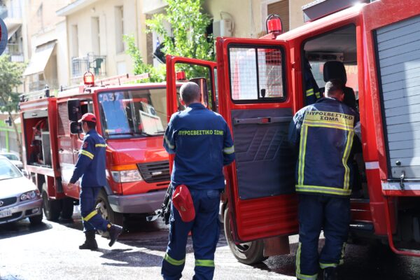 Οριοθετήθηκε η πυρκαγιά στο Χαϊδάρι Αττικής