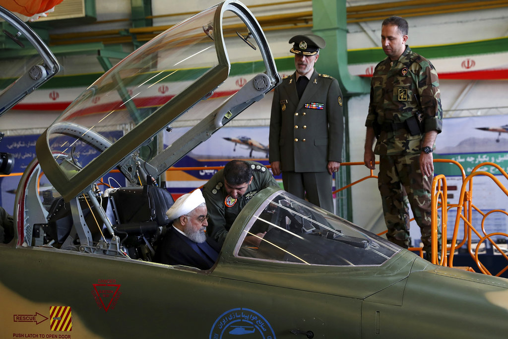 Το Ιράν ζητά την απελευθέρωση τριών πιλότων του που βρίσκονται αιχμάλωτοι στο Κατάρ