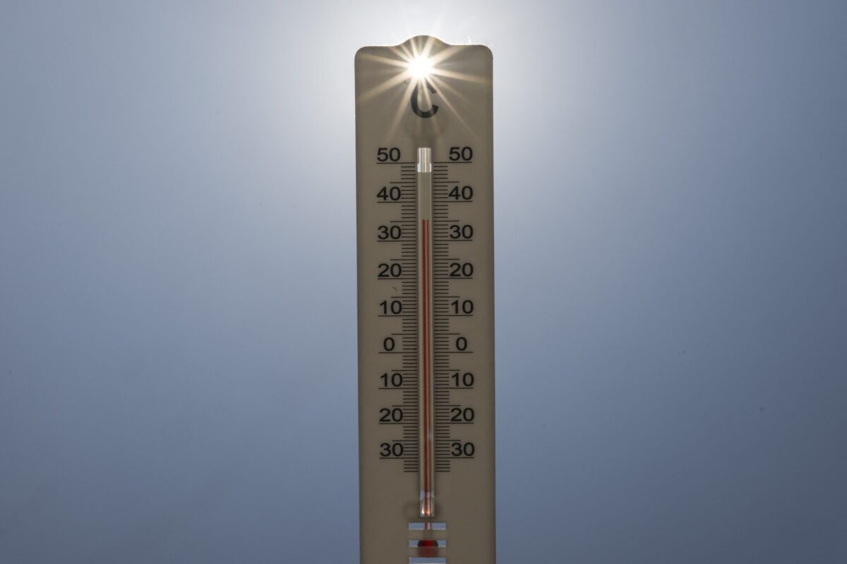 Επιπλέον 1.243 θάνατοι στη Γαλλία κατά τη διάρκεια των κυμάτων καύσωνα του Ιουλίου