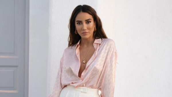 Island Outfit Inspo: Δημιούργησε τα πιο φινετσάτα λευκά looks για το νησί