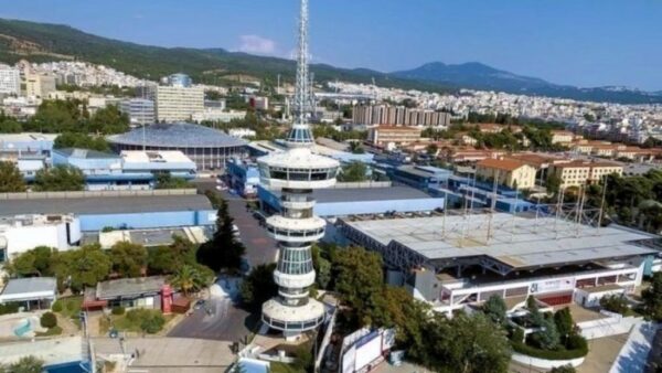 Πολιτική αντιπαράθεση για το «καλάθι» της ΔΕΘ – Στο επίκεντρο η ακρίβεια