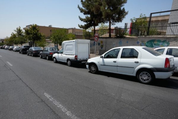 Ιράν: Ουρές έξω από βενζινάδικα στην Τεχεράνη μετά την ανακοίνωση των αμερικανικών κυρώσεων